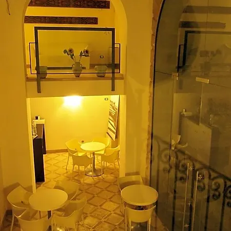 Moderno Τραπάνι
