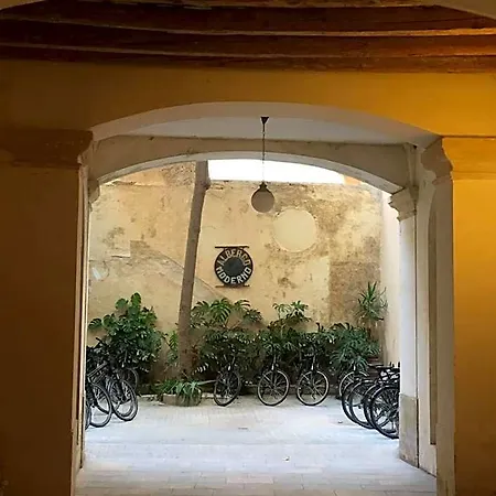 Moderno טראפאני
